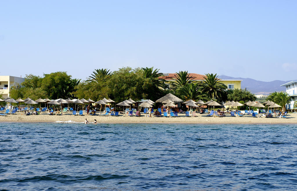 Possidona Beach Hotel Gerakini Ngoại thất bức ảnh