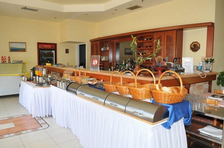 Possidona Beach Hotel Gerakini Ngoại thất bức ảnh